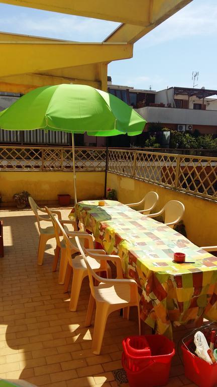 Appartamento Zia Gesina Lido di Ostia Exteriör bild